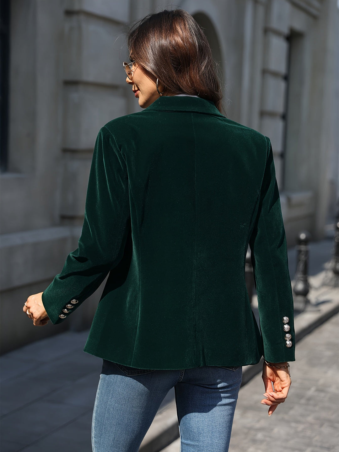 Divana™ Velvet Blazer